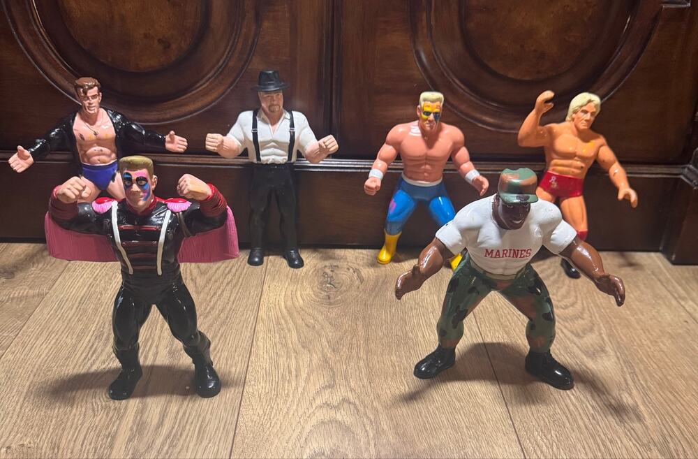 Vintage 1994-1996 WCW action figure lot - Sting, Pitbull, Alex Wright, Big Bubba